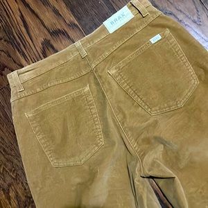 Brown Women’s BRAX 10S soft velvet feel pants perfect for fall and winter